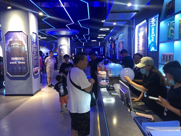 兰州qy千亿球友会VR体验馆开业啦！赚钱有秘技！