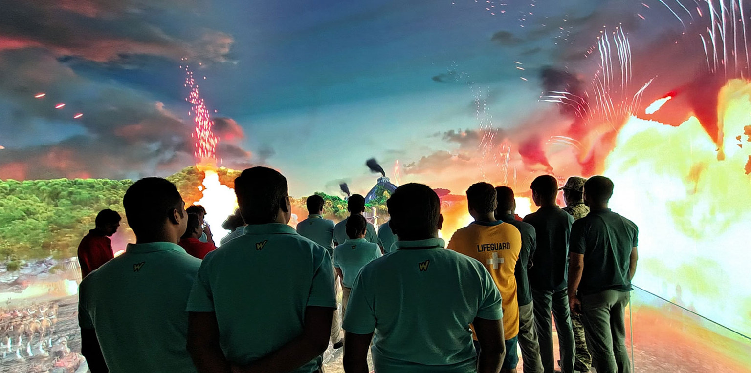 Interactive Metaverse Theater at the India Amusement Park